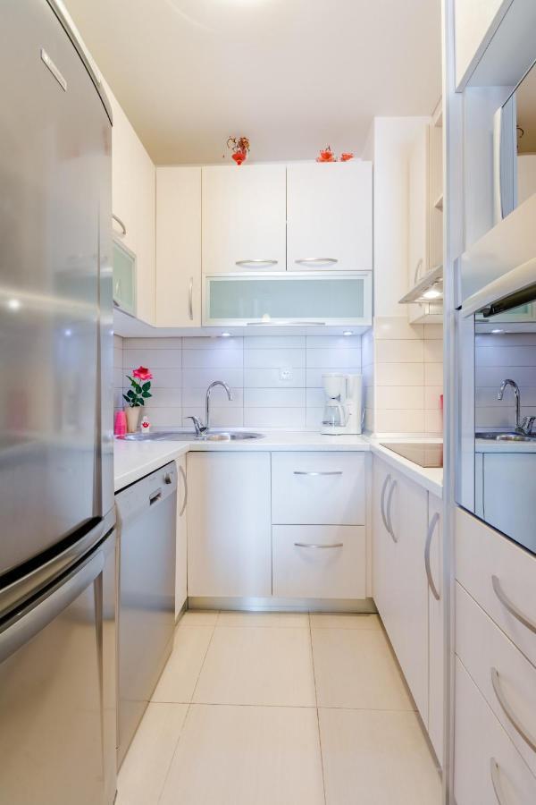 Mountain View Apartment